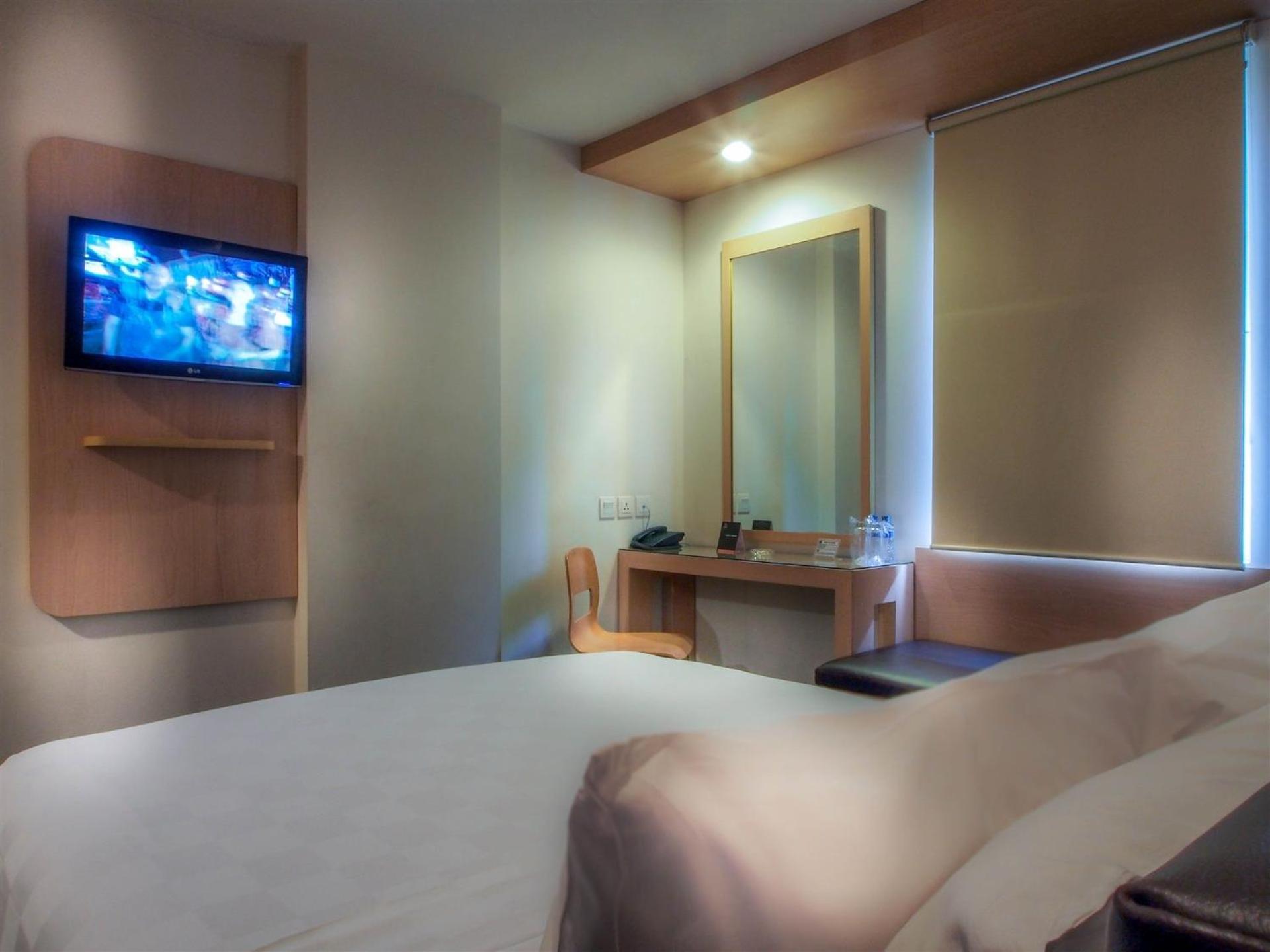 M Hotel Jakarta Luaran gambar